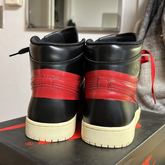 Air Jordan 1 High OG Defiant Couture size 12 - Picture 4 of 7